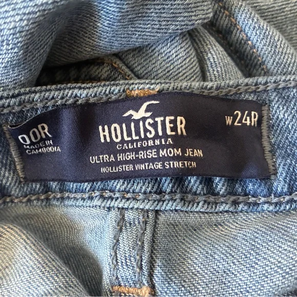 Hollister High-Rise Straight-Leg Denim Mom Jeans in Medium Blue Wash - Picture 5 of 6